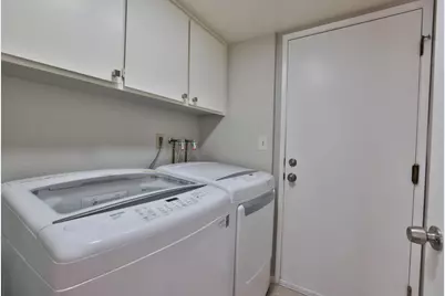 1352 Cutforth Ct, San Jose, CA 95132 - Photo 19