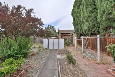 1352 Cutforth Ct, San Jose, CA 95132 - Photo 29