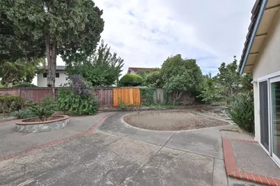 1352 Cutforth Ct, San Jose, CA 95132 - Photo 35