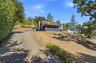17815 Woodland Ave, Morgan Hill, CA 95037 - Photo 45