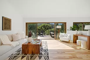 17815 Woodland Ave, Morgan Hill, CA 95037 - Photo 11