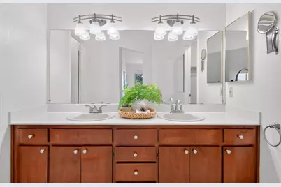 618 Skyway Dr, San Jose, CA 95111 - Photo 37