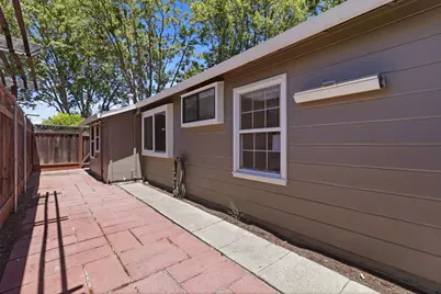 1723 Lenolt St, Redwood City, CA 94063 - Photo 41