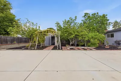 5836 Santa Teresa Blvd, San Jose, CA 95123 - Photo 47