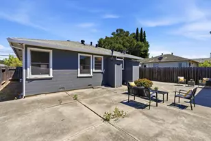 2247 Menalto Ave, East Palo Alto, CA 94303 - Photo 45