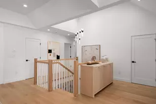 1015 Laguna Ave, Burlingame, CA 94010 - Photo 17
