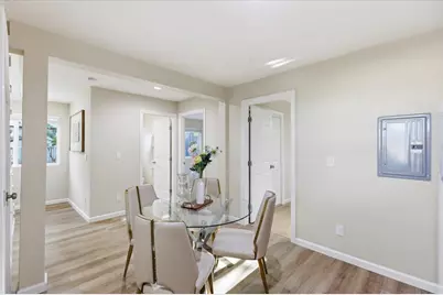 21075 Greenleaf Dr, Cupertino, CA 95014 - Photo 59