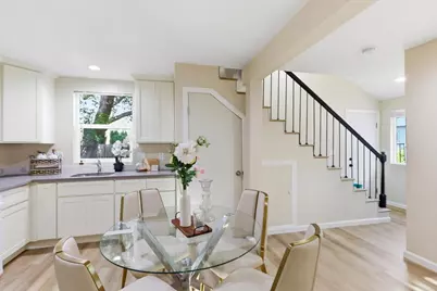 21075 Greenleaf Dr, Cupertino, CA 95014 - Photo 63