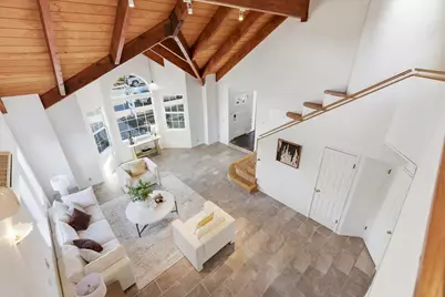 21075 Greenleaf Dr, Cupertino, CA 95014 - Photo 9