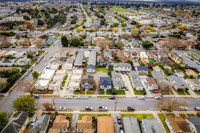 219 Lang St, Salinas, CA 93901 - Photo 29