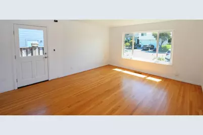 142 Sir Francis Ct, Capitola, CA 95010 - Photo 7