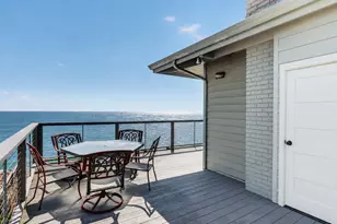22800 E Cliff Dr, Santa Cruz, CA 95062 - Photo 11