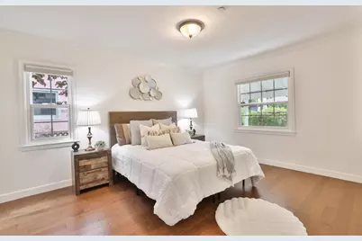 1549 Locust St, San Mateo, CA 94402 - Photo 17