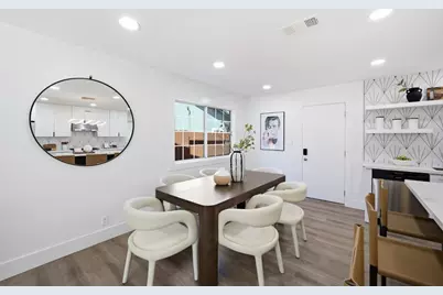 1052 Summerfield Dr, San Jose, CA 95121 - Photo 17