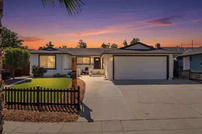 1052 Summerfield Dr, San Jose, CA 95121 - Photo 1