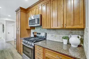 124 Oakwood Dr, Redwood City, CA 94061 - Photo 47