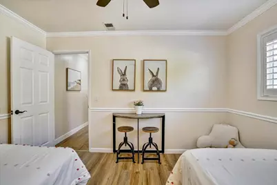 124 Oakwood Dr, Redwood City, CA 94061 - Photo 55