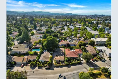 124 Oakwood Dr, Redwood City, CA 94061 - Photo 73