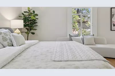 1560 University Ave, Palo Alto, CA 94301 - Photo 43