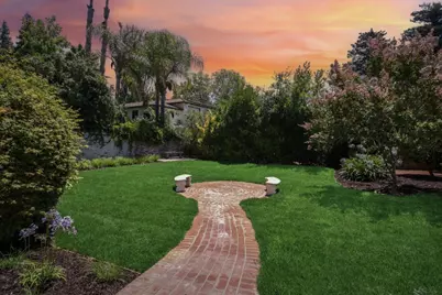 1560 University Ave, Palo Alto, CA 94301 - Photo 75