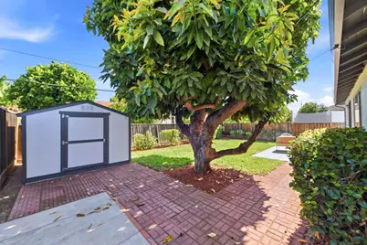 2123 Leon Dr, San Jose, CA 95128 - Photo 27