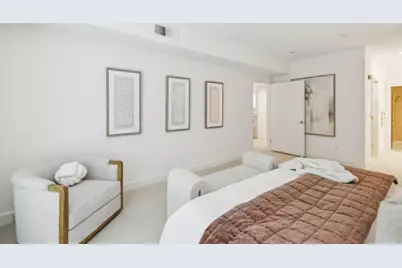 1 W Edith Ave D125, Los Altos, CA 94022 - Photo 17