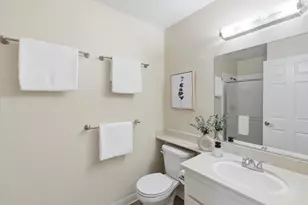 7595 Canyon Meadow Cir H, Pleasanton, CA 94588 - Photo 19