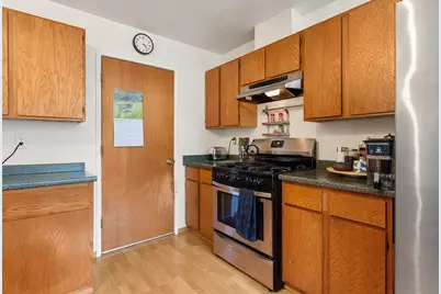 13 Altamont Dr, Watsonville, CA 95076 - Photo 7