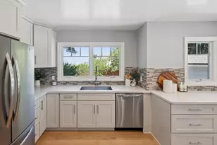 635 Capuchino Dr, Millbrae, CA 94030 - Photo 23