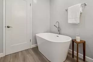 635 Capuchino Dr, Millbrae, CA 94030 - Photo 35