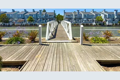 860 Boardwalk Pl, Redwood City, CA 94065 - Photo 29