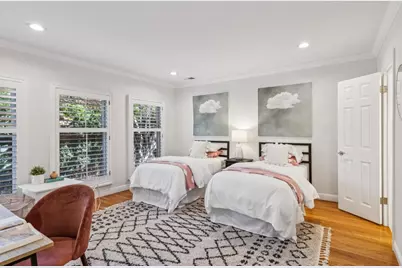 1700 Castilleja Ave, Palo Alto, CA 94306 - Photo 27