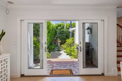 1700 Castilleja Ave, Palo Alto, CA 94306 - Photo 17