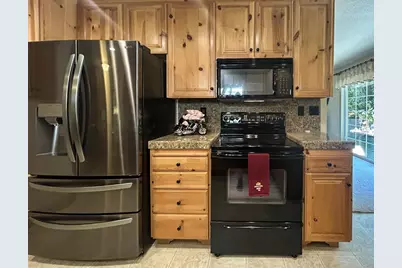 1600 Anson Ct, Gilroy, CA 95020 - Photo 13