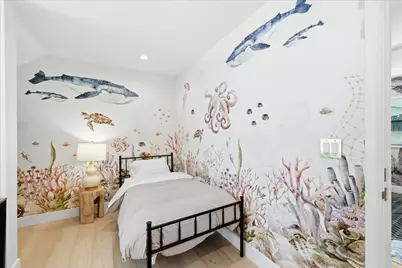 1031 Almanor Ave, Menlo Park, CA 94025 - Photo 13