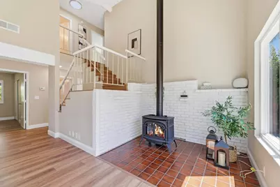 569 Gaundabert Ln, San Jose, CA 95136 - Photo 7