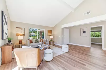 569 Gaundabert Ln, San Jose, CA 95136 - Photo 3