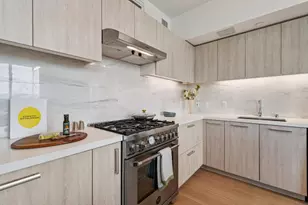 188 W Saint James St 10409, San Jose, CA 95110 - Photo 5