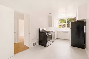 577 Bellevue Ave, Daly City, CA 94014 - Photo 15