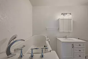24 Cedar Ct, Milpitas, CA 95035 - Photo 19