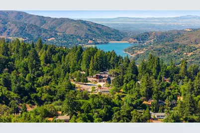 21546 Alma Ct, Los Gatos, CA 95033 - Photo 43