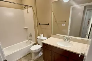 9946 Hatherton Way, Elk Grove, CA 95757 - Photo 11