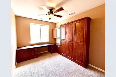 9946 Hatherton Way, Elk Grove, CA 95757 - Photo 3
