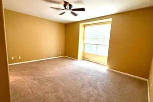 9946 Hatherton Way, Elk Grove, CA 95757 - Photo 7
