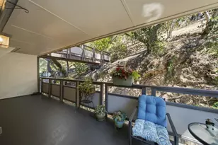 2411 Carlmont Dr 107, Belmont, CA 94002 - Photo 21