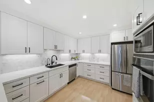 2411 Carlmont Dr 107, Belmont, CA 94002 - Photo 19