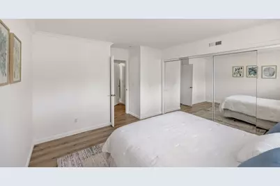 810 Lighthouse Ave 206, Pacific Grove, CA 93950 - Photo 29
