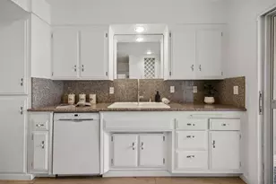 810 Lighthouse Ave 206, Pacific Grove, CA 93950 - Photo 15