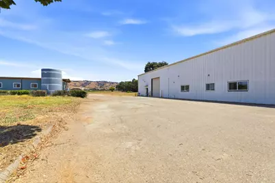 3065 Pacheco Pass Hwy, Gilroy, CA 95020 - Photo 13