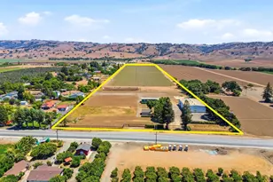 3065 Pacheco Pass Hwy, Gilroy, CA 95020 - Photo 1